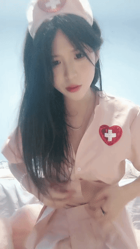 重磅☸顶级绿播女神【害羞的小绵羊】护士装~道具狂插流白~ 1 重磅☸顶级绿播女神【害羞的小绵羊】护士装~道具狂插流白~ 1