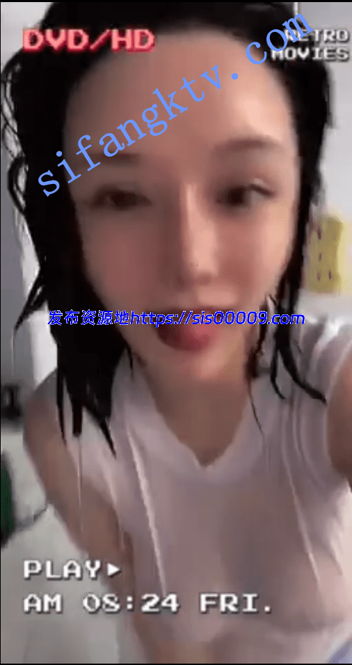【巨乳网红】米兰大坏蛋最新洗澡真空福利 9v 14 【巨乳网红】米兰大坏蛋最新洗澡真空福利 9v 14