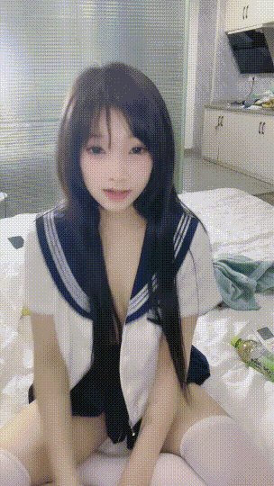 新人！校花校花！啊啊好漂亮啊~【甜妹】道具狂插！我射了~ 1