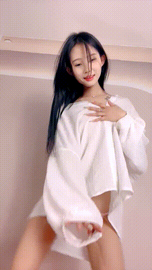 ⚜️长腿舞蹈女神【19水嫩】骚舞诱惑~道具自慰~甜美可人! 1 ⚜️长腿舞蹈女神【19水嫩】骚舞诱惑~道具自慰~甜美可人! 1