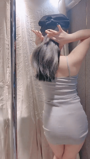 ✨绝对女神~【小飘飘】颜值逆天身材炸裂~热舞掰穴道具狂嗨 1 ✨绝对女神~【小飘飘】颜值逆天身材炸裂~热舞掰穴道具狂嗨 1