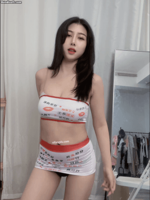 【CC 多多也结衣】巨乳女神 性感蕾丝骚内裤 极限尺度骚舞 8 【CC 多多也结衣】巨乳女神 性感蕾丝骚内裤 极限尺度骚舞 8