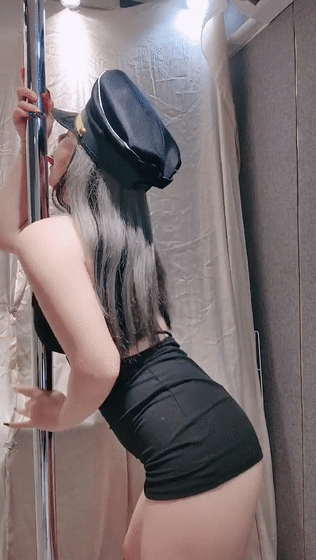 ✨绝对女神~【小飘飘】颜值逆天身材炸裂~热舞掰穴道具狂嗨 3 ✨绝对女神~【小飘飘】颜值逆天身材炸裂~热舞掰穴道具狂嗨 3