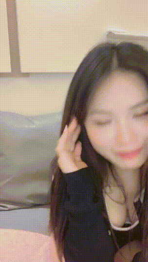 女神尺度突破!终于露脸了~【伽伽】道具自慰!害我射了3次 1 女神尺度突破!终于露脸了~【伽伽】道具自慰!害我射了3次 1