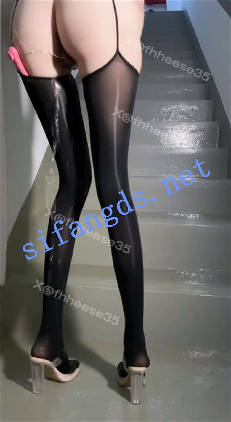 ★推特极品喷水福利姬【小美miyoki】fhheese35 福利合集 9 ★推特极品喷水福利姬【小美miyoki】fhheese35 福利合集 9