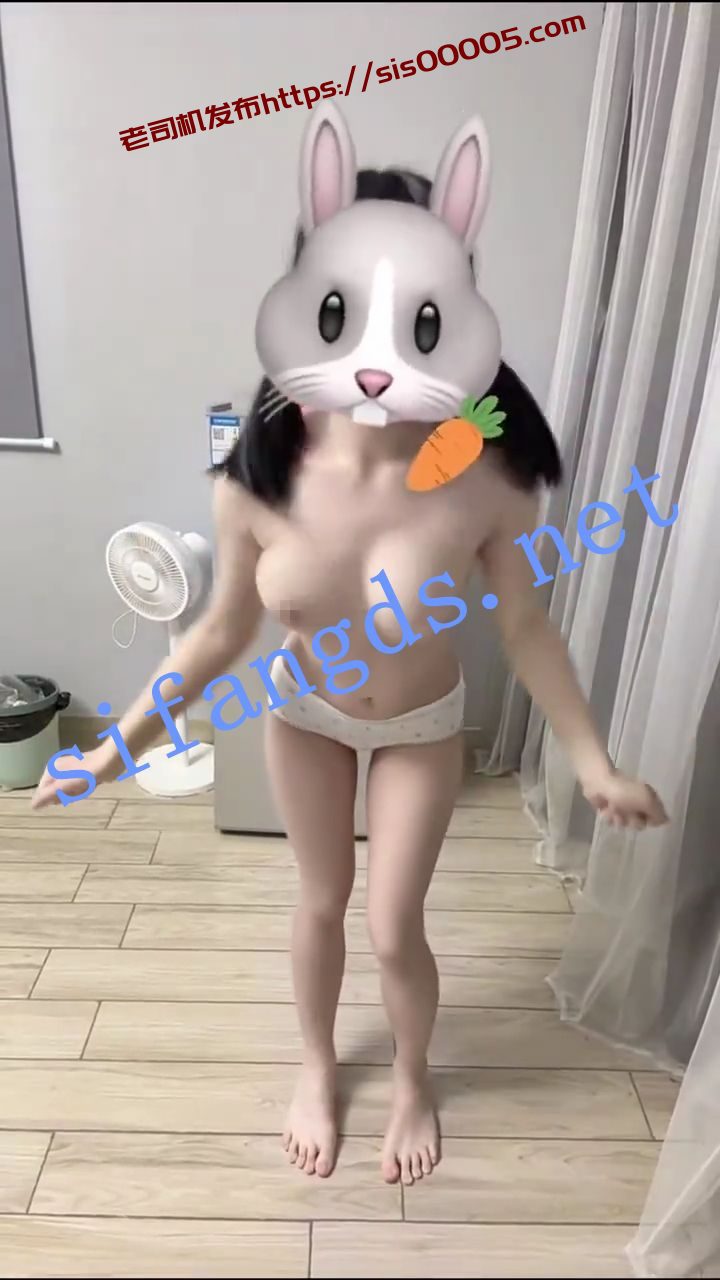 深圳一字马萝莉舞蹈生【鱼呼呼】付费福利,嫩爆了 14 深圳一字马萝莉舞蹈生【鱼呼呼】付费福利,嫩爆了 14