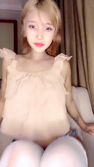 ⭐微胖大奶美女与她的客串闺蜜【感性小白兔】道具自慰!~~ 1 ⭐微胖大奶美女与她的客串闺蜜【感性小白兔】道具自慰!~~ 1