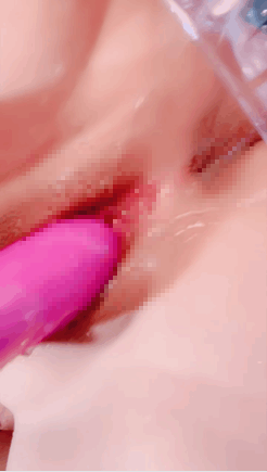能装超嗲!【狗狗困了】白虎馒头一线天!超级闷骚 自慰喷~ 2 能装超嗲!【狗狗困了】白虎馒头一线天!超级闷骚 自慰喷~ 2