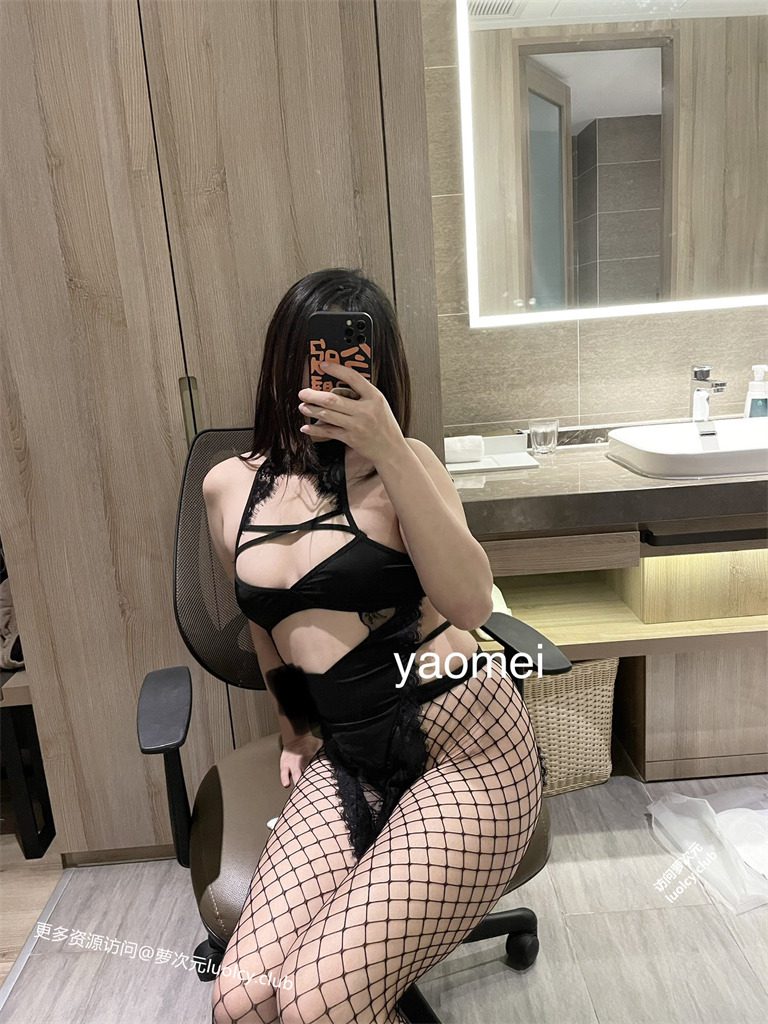 原味阿瑶@ya0mei – [288定制] 10分钟猫儿JK制服定制 [13P1V-662MB] 持续更新中 百度云 2