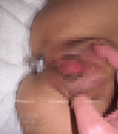 #一个ren 5.27号 边插穴边玩足 2