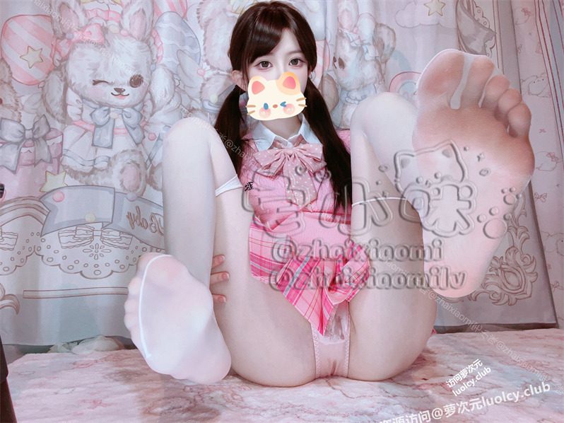 宅小咪@zhaixiaomi – [521门槛] [稀缺] 28分钟 顶级白虎萝莉 旗袍少女 [31PnV-0.99G] 持续更新中 百度云 7