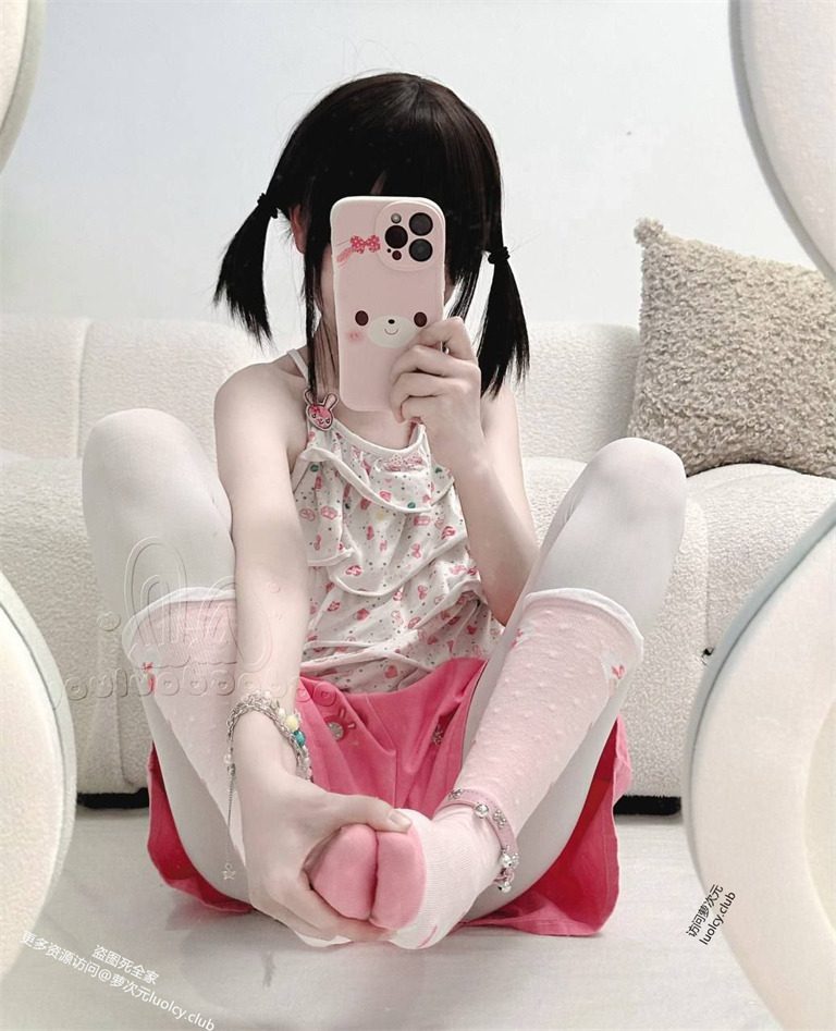 幼萝喵瓜(幼萝酱)@youluomiao – [188门槛] 12分钟 [足交] 合法萝莉超嫩福利姬福利订阅 [186P23V-1.01G] 持续更新中 百度云 7