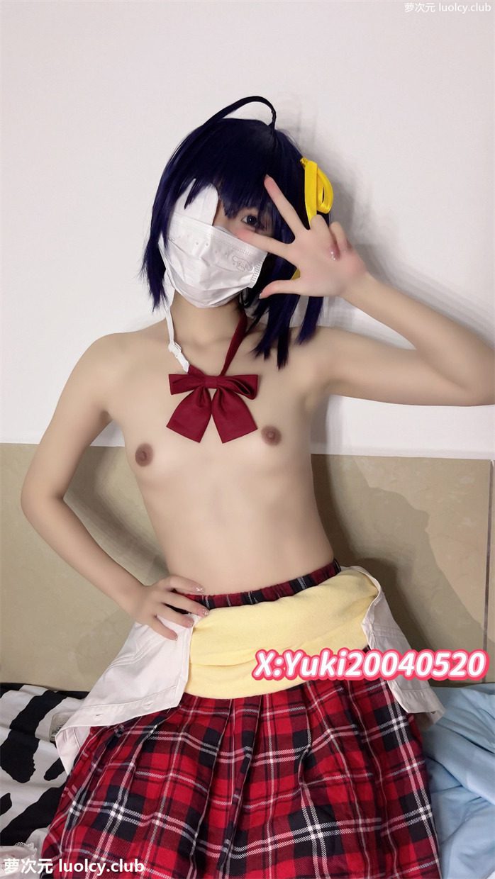 甜筒yuki – [门槛福利] 超人气反差小母狗 裸舞付费福利 [18PnV-2.2G] 持续更新中 百度云 11