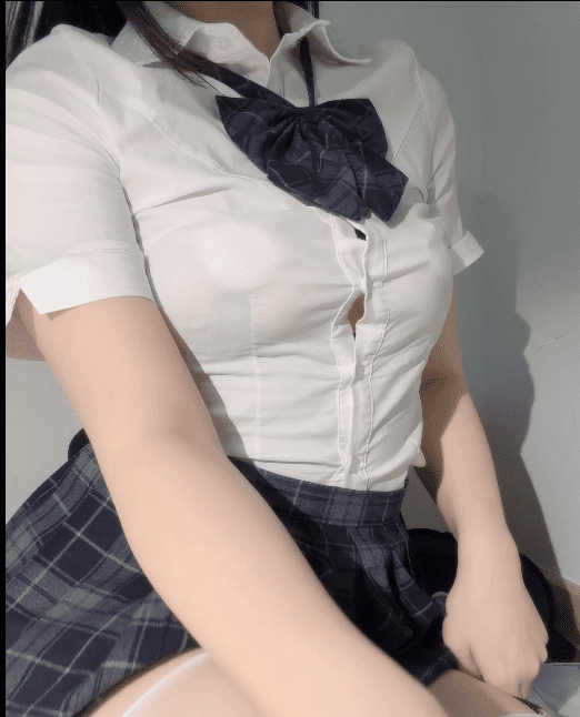 极品肉感福利姬-梦中的梦-原版新合集(9V,2G) 5 极品肉感福利姬-梦中的梦-原版新合集(9V,2G) 5