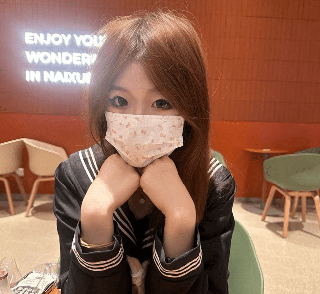 推特2.6万粉丝福利姬【忧郁是我的主旋律】核弹巨乳S级身材在线发骚 3 推特2.6万粉丝福利姬【忧郁是我的主旋律】核弹巨乳S级身材在线发骚 3