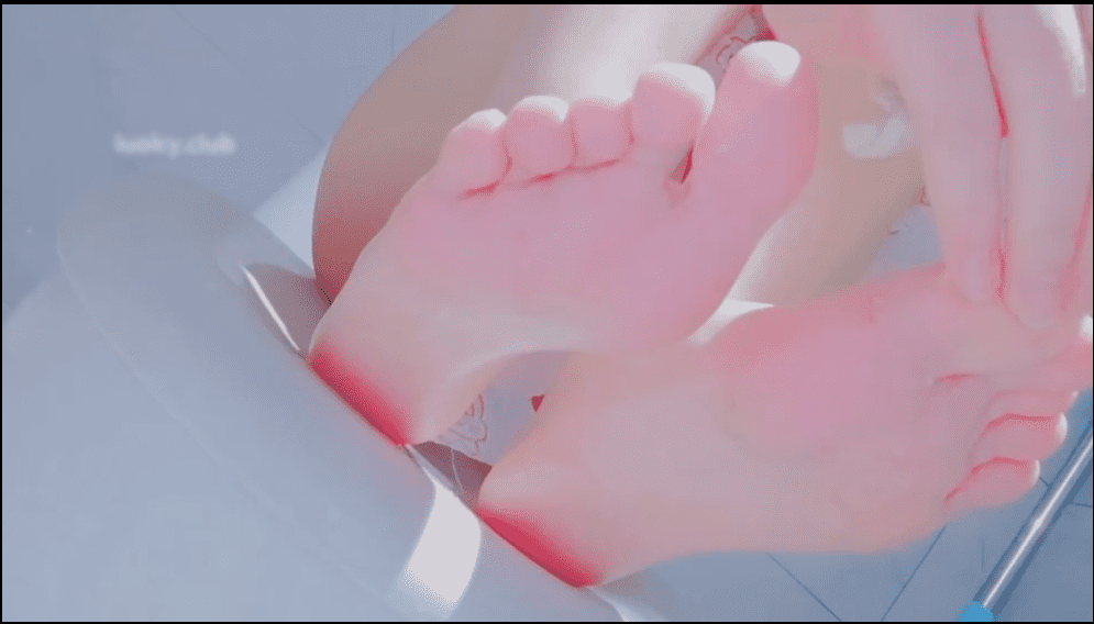 【新】幼嫩 daiyouneng – 新作 [512门槛] 14分钟 [裸舞+足控]【2V】【773MB百度云】 3