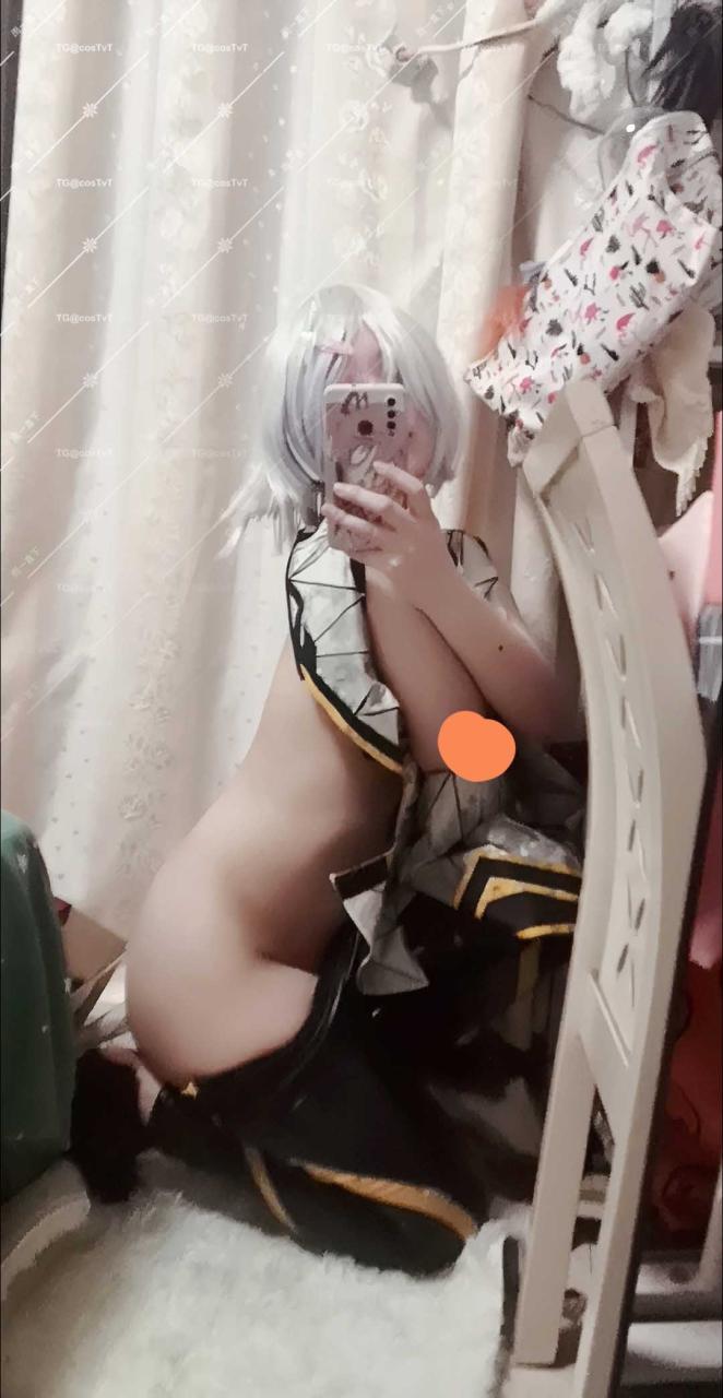 【新】沐沐酱 – Cos镜[31P+3V][413MB百度云] 2