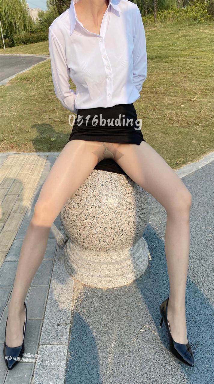 布丁 – 绿帽控淫妻大神 骚妻丝袜脚 [75P20V-989MB] 持续更新中 百度云 9