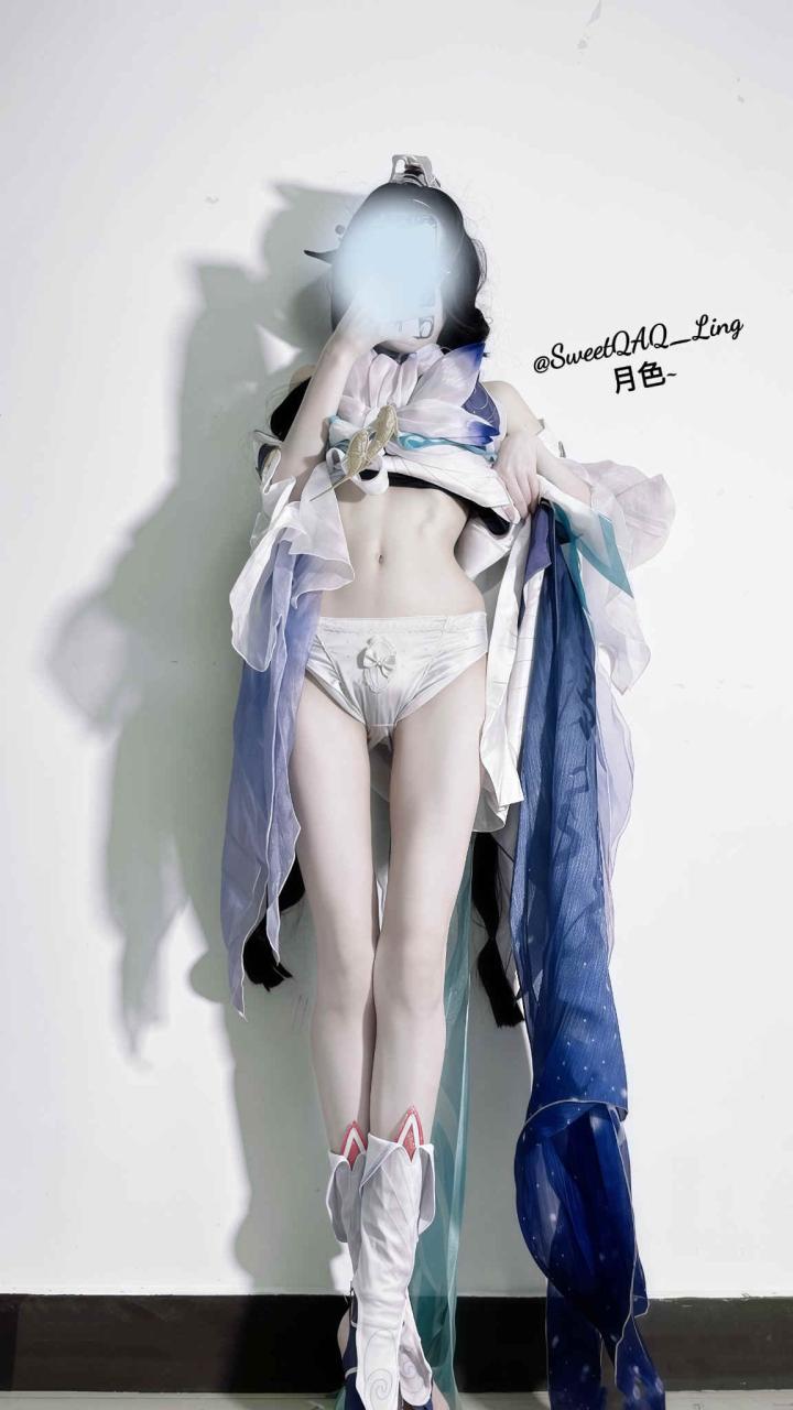 【新】月色宝宝 – Cos真我赫兹【65P+1V】【872MB百度云】 2