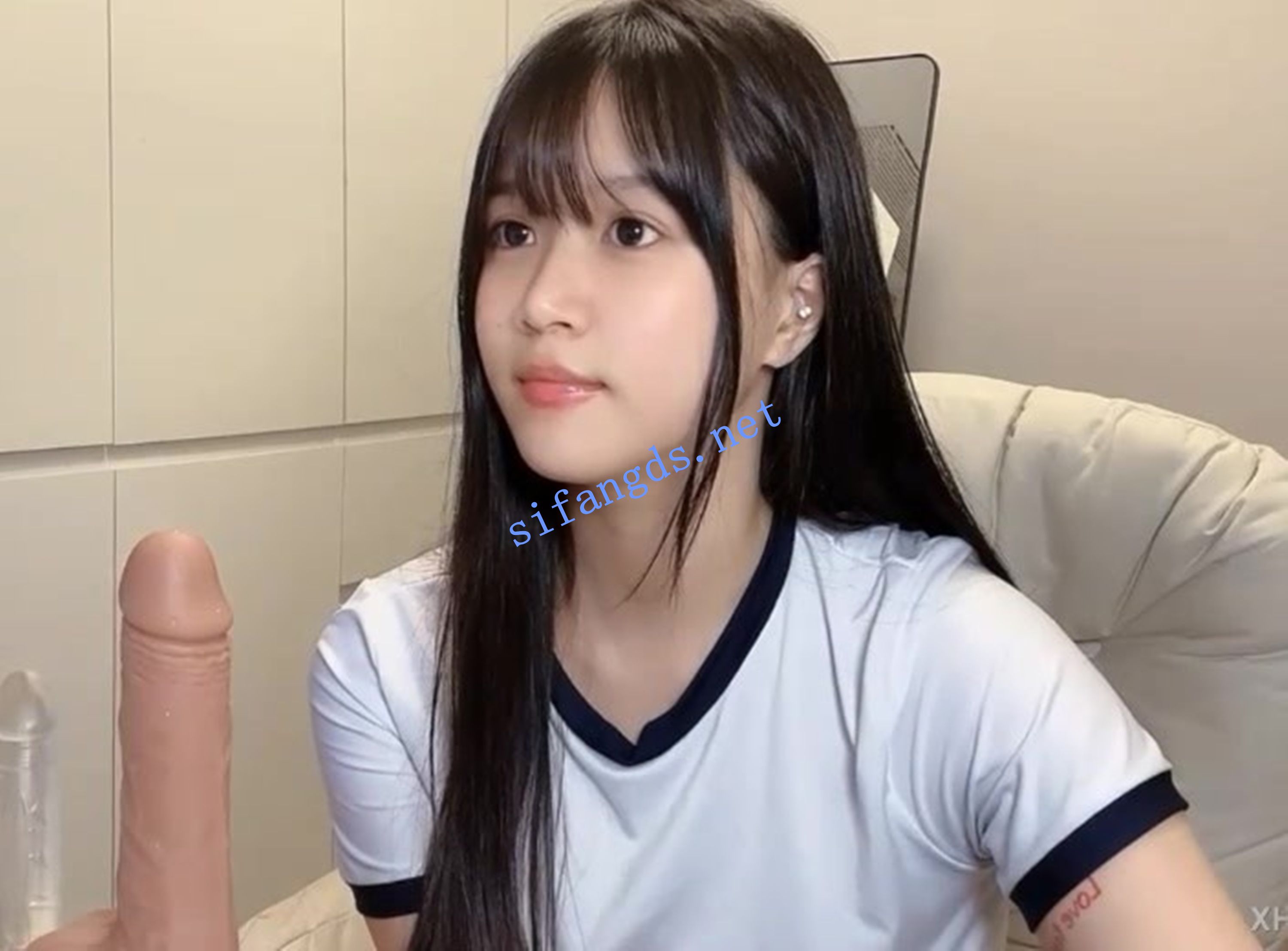 灬新人~超级美丽！【baxi】巨乳学妹下海~跳蛋自慰~道具肛塞~ 1