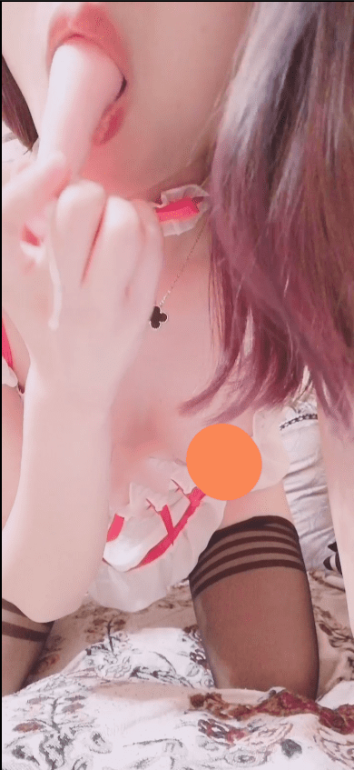 【新】白砂糖(茜茜)-新作 10分钟 Cos女仆自慰【2V】【598MB百度云】 1