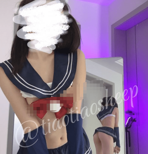 跳跳羊 8月1日 JK装扮娇妻抖音风骚舞后被猛猛狂操 2