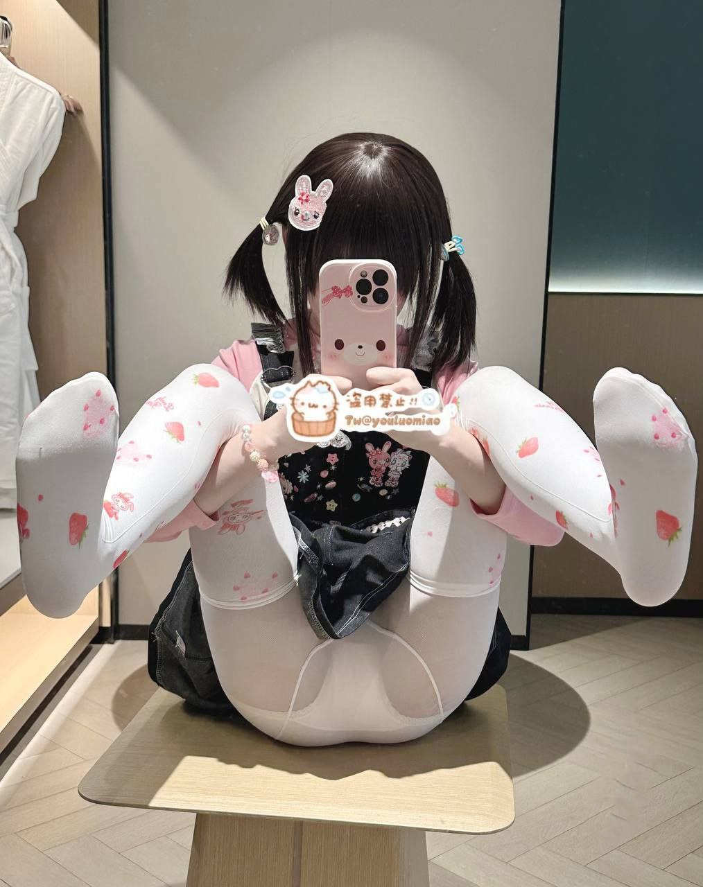 【新】幼萝喵瓜(幼萝酱)-[188门槛] 12分钟 [足交] 合法萝莉超嫩福利姬福利订阅【186P+23V】【1.01G百度云】 4