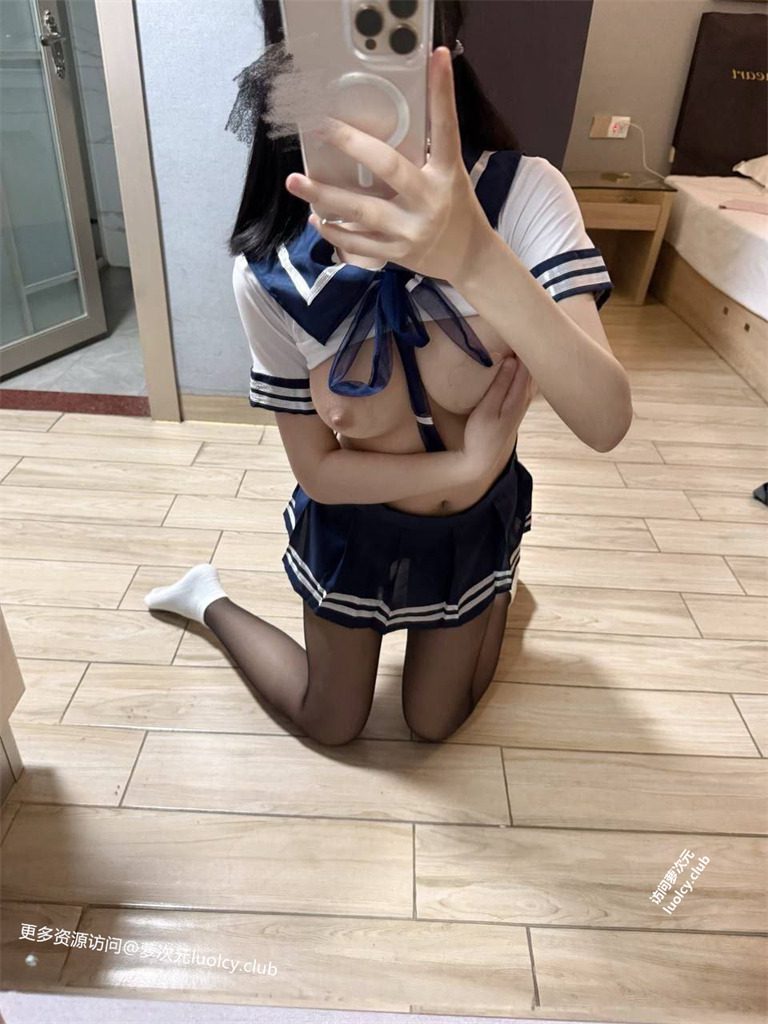 小鱼@xiaoxiaoyu2006 – [520门槛] 40分钟 双马尾 大奶萝莉订阅合集 [392PnV-1.31G] 持续更新中 百度云 3
