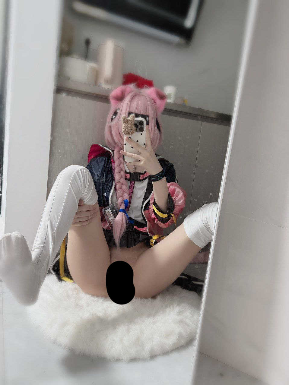 【新】现实是宅（1Kuto3）-[520门槛] 9套 Cos顶级白虎萝莉福利订阅【140P+17V】【300MB百度云】 3