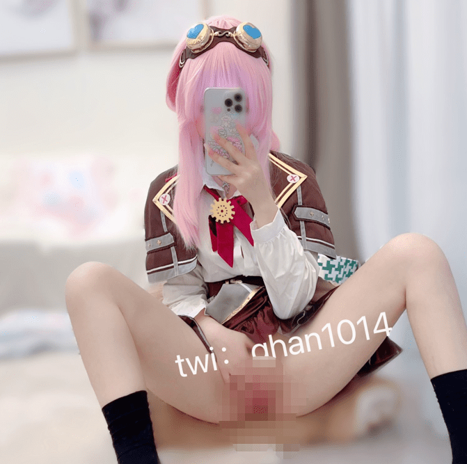 小涵酱 – [门槛更新] 11分钟 Cos[兔子朱迪+短白JK制服] 9