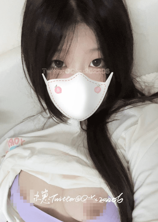 欲崽 – 顶级G乳萝莉 白虎福利姬合集 4