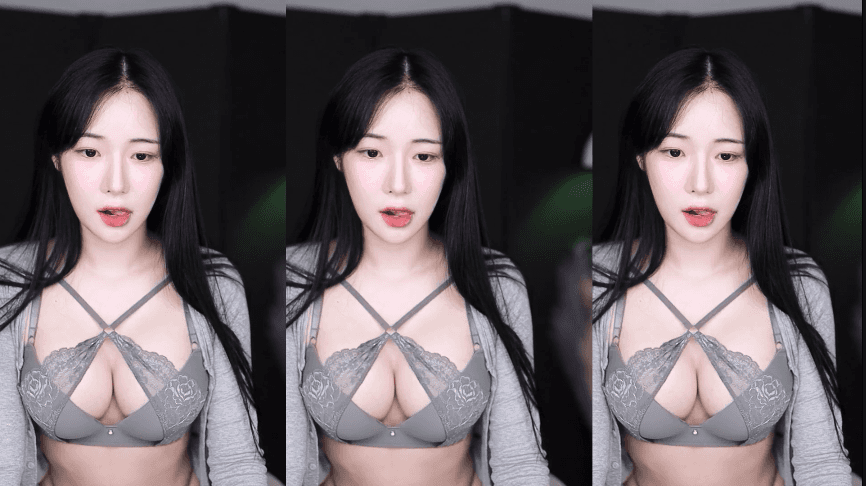 重磅！AFREECATV19#女主播秀丽퓨리，骚舞+洗澡，假阳具福利 1