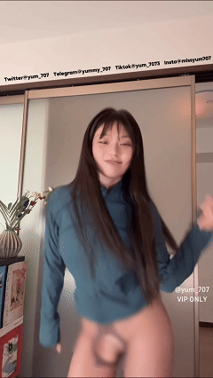 推特裸舞小美女 玉米yum_707 裸舞开档丝和紧身衣绝配9月新上 1
