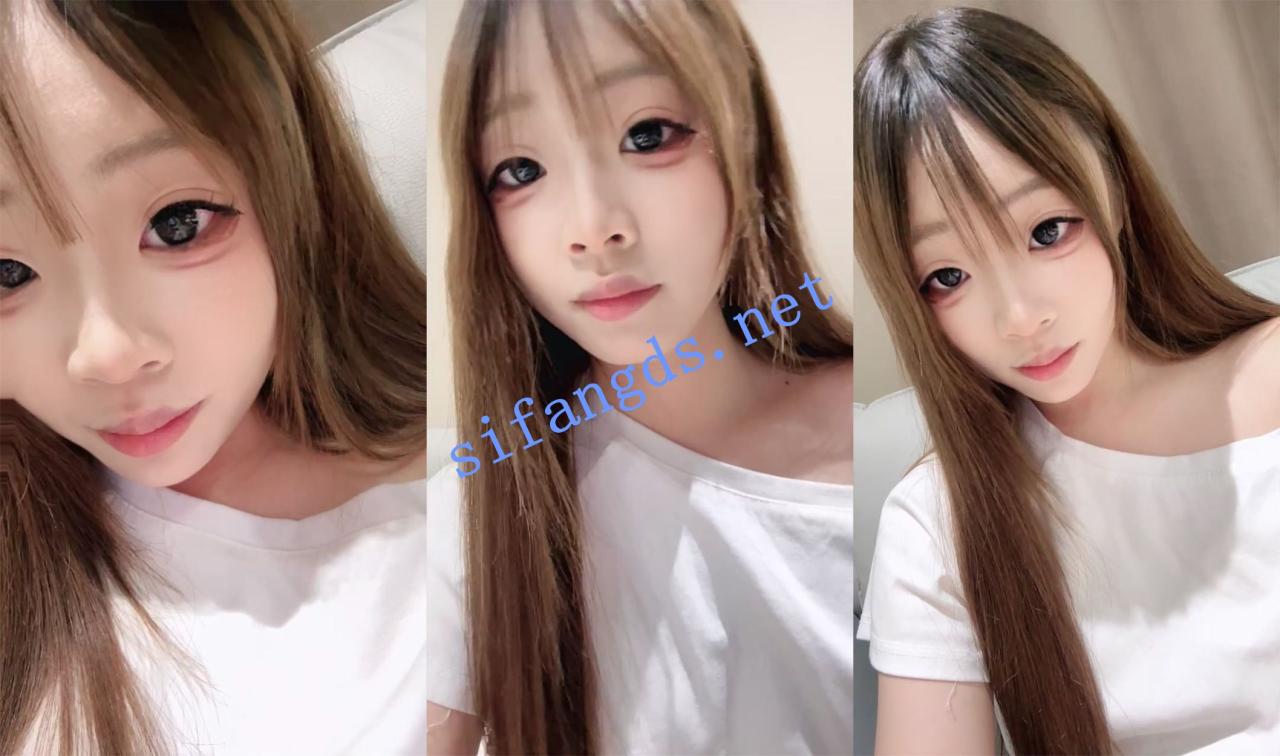 【鱼鱼】小小学妹刚成年！好嫩好嫩~全裸抠逼 阴唇肥厚！！ 1
