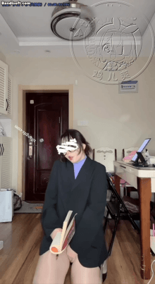 【推特 桔梗】定制长视频 剧情骚话 骚老师 紫薇高潮乱颤【2V】【1.62G】 7