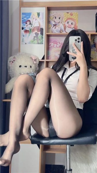 抖音双马尾反差妹 温柔小猪 定制福利内裤透视小骚毛香死了【13V】【1.56G】 5