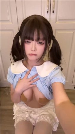 【快手福利】雯宝 晨洁 艾丽丽 en崽 骚主播内衣骚舞诱惑【17V】【1.43G】 11