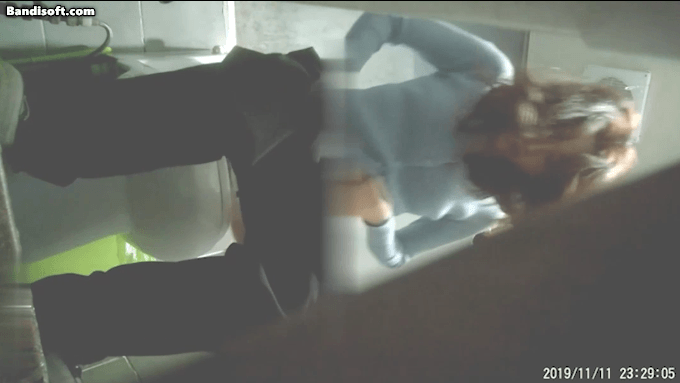 【精品厕拍】韩国大学学生妹酒吧喝醉上厕所差点摔倒 4