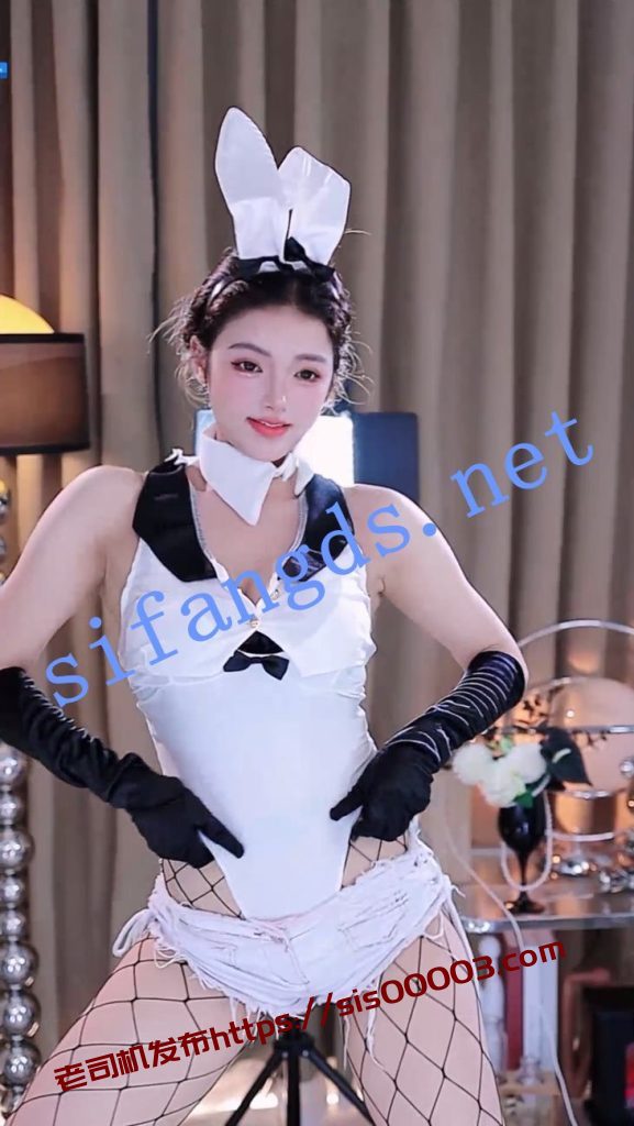 ⭐【畅聊直播】宣宣子 深沟半球 擦边性感诱惑尺度骚舞【36V】【3.08G】 12