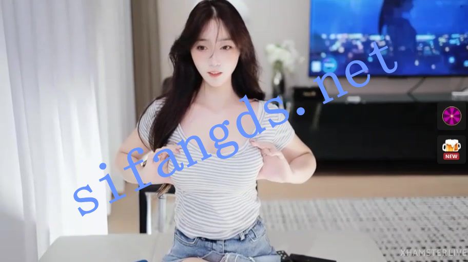 灬超美女神！【Aricia】神仙颜值~露奶乳夹~黑牛跳蛋隔内自慰 4