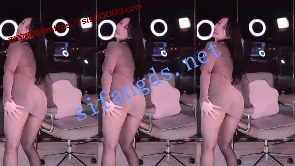 斗鱼 小小玉酱-16 巨乳 露半奶 抖胸舞 走光露底 白浆乳沟【7V】【358M】 17