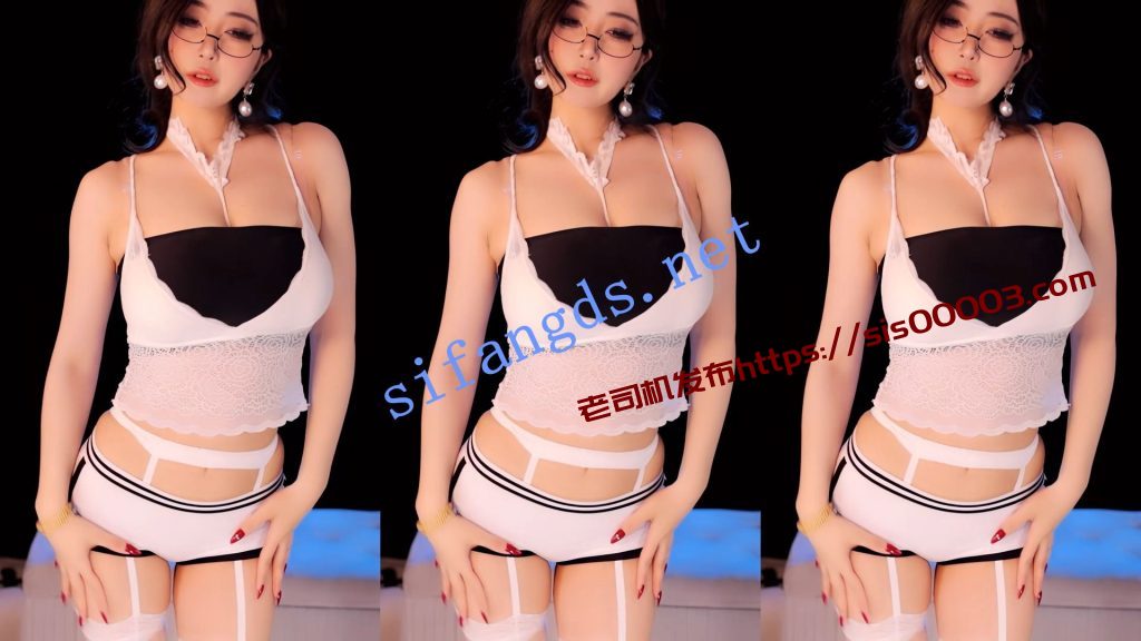 【网易CC】小燃燃，9月最新点舞精选【10V】【1.38G】 4