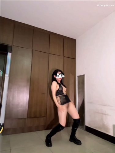 推特福利姬 原野芽美和她的众多闺蜜 11月vip新番裸舞福利【51V】【1.54G】 15