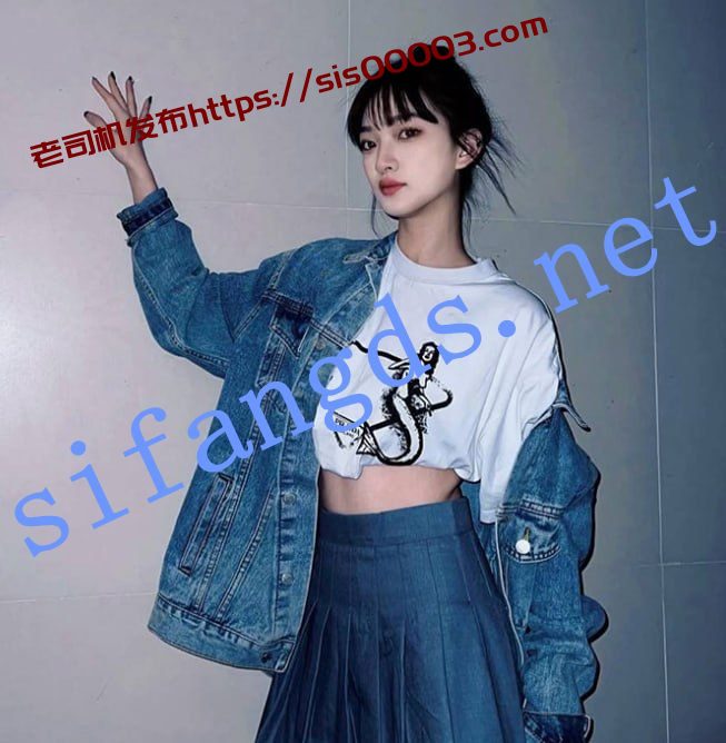 抖音 小小松菜莱 短剧演员 露脸露点 阳具自慰 掰开B特写【2V】【332M】 6