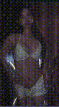 漂漂 啊美 高颜巨乳 露大半个奶 超强抖胸舞 抖成球 超弹【5V】【590M】 7