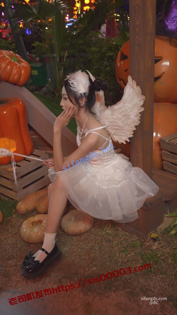 (BC-SSS-095)极品天使裙美女..开灯CD微透白内勒住13户型饱满【1V】【863M】 9