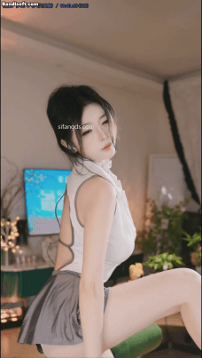 【漂漂 甜不乖】超美女神 极品巨乳 抖奶露内裤骚舞 情趣【24V】【1.54G】 11