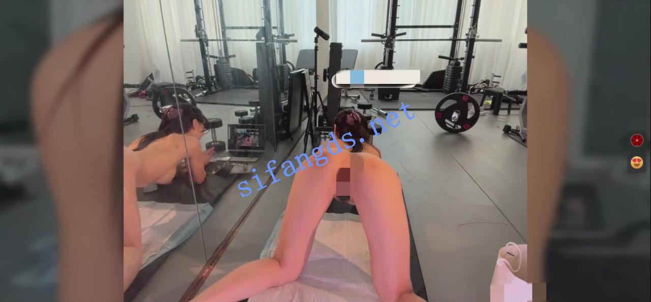 【Stripchat】健身女神xiaowan_x 健身房超近视角自慰 VIP大秀 2