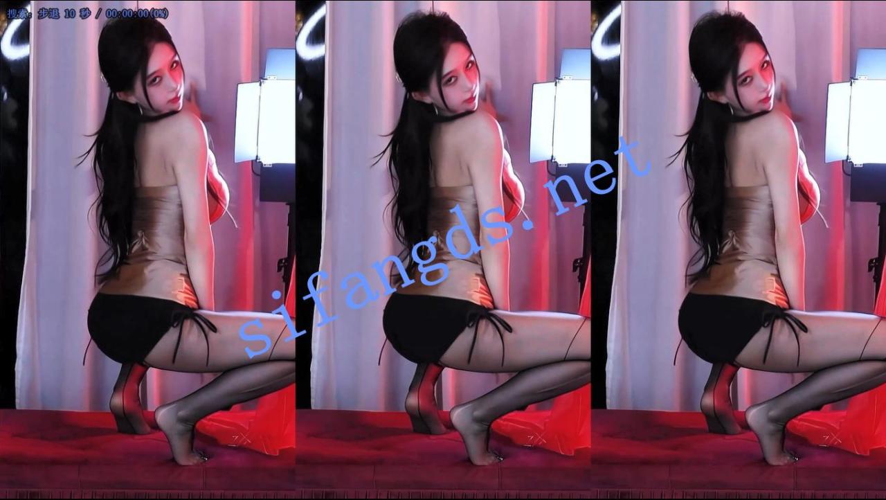 ☑️VIKI虎牙11月擦边封神作！4K超清13部部大开，收藏级合集速存！ 1