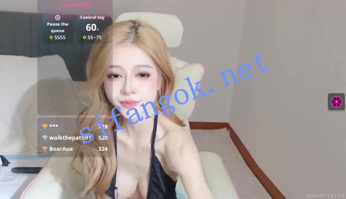 ❤❤❤ST高颜值新人，Stripchat【Amy6689】看女神张开大腿秒硬 14
